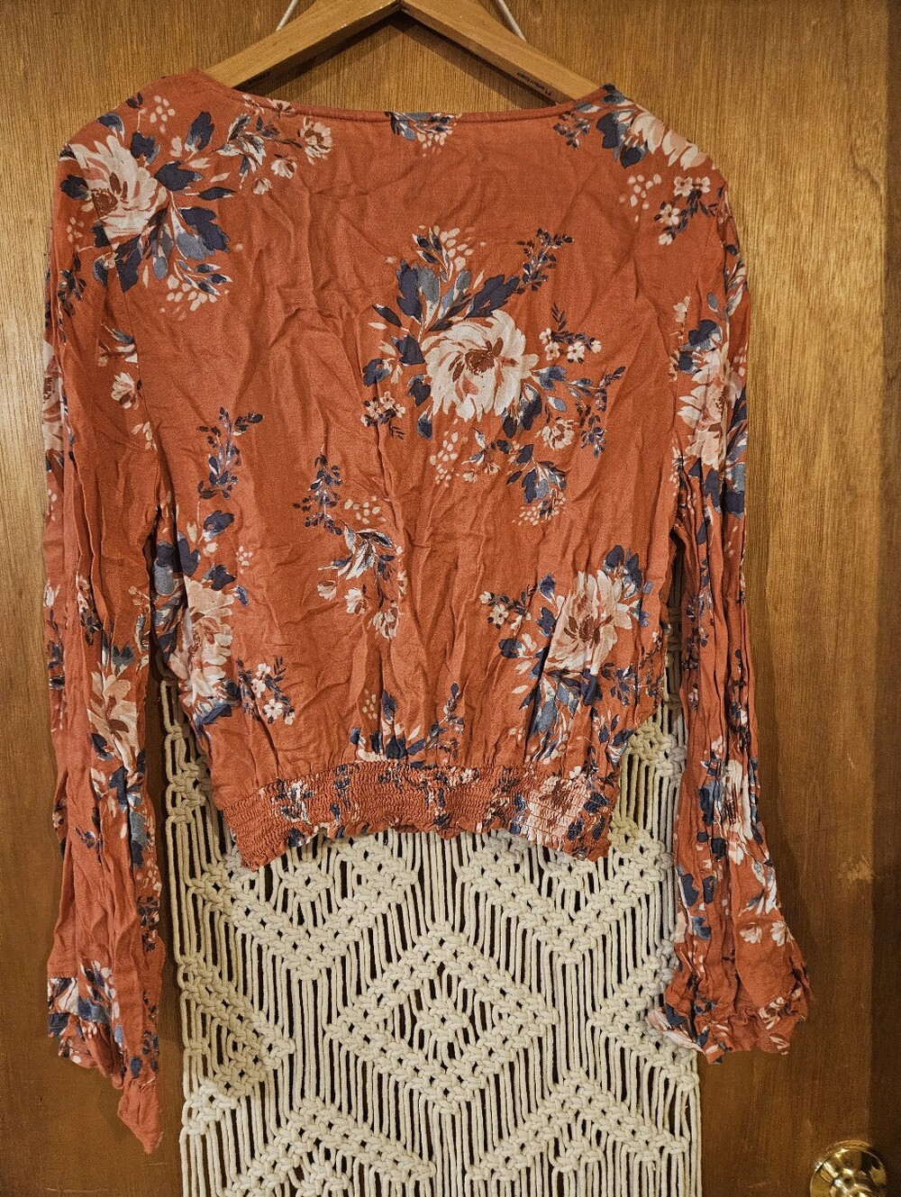Arizona Jean Company Rust Floral Wrap Top with Blue and Cream Accents - Picture 4 of 5